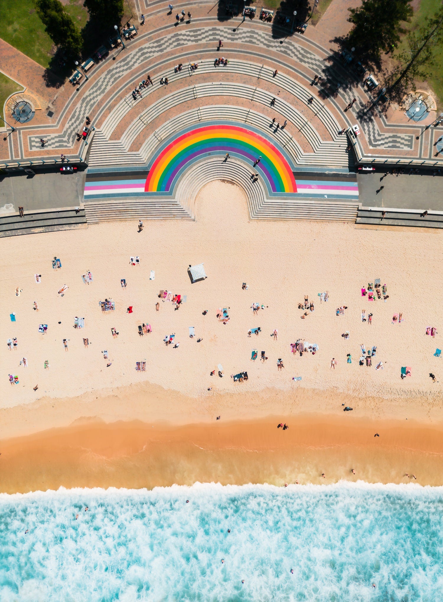 Coogee Beach Summer Day - Peter Yan Studio