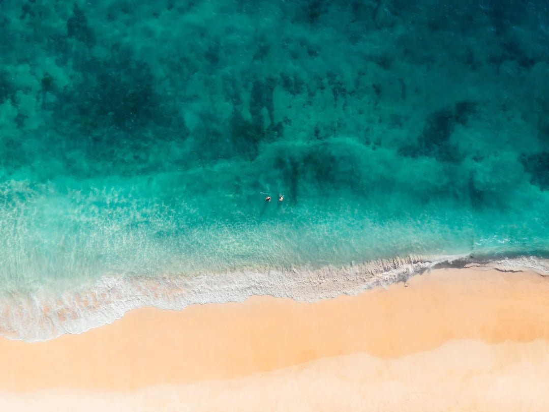 Mākua Beach Ocean Blue - Peter Yan Studio