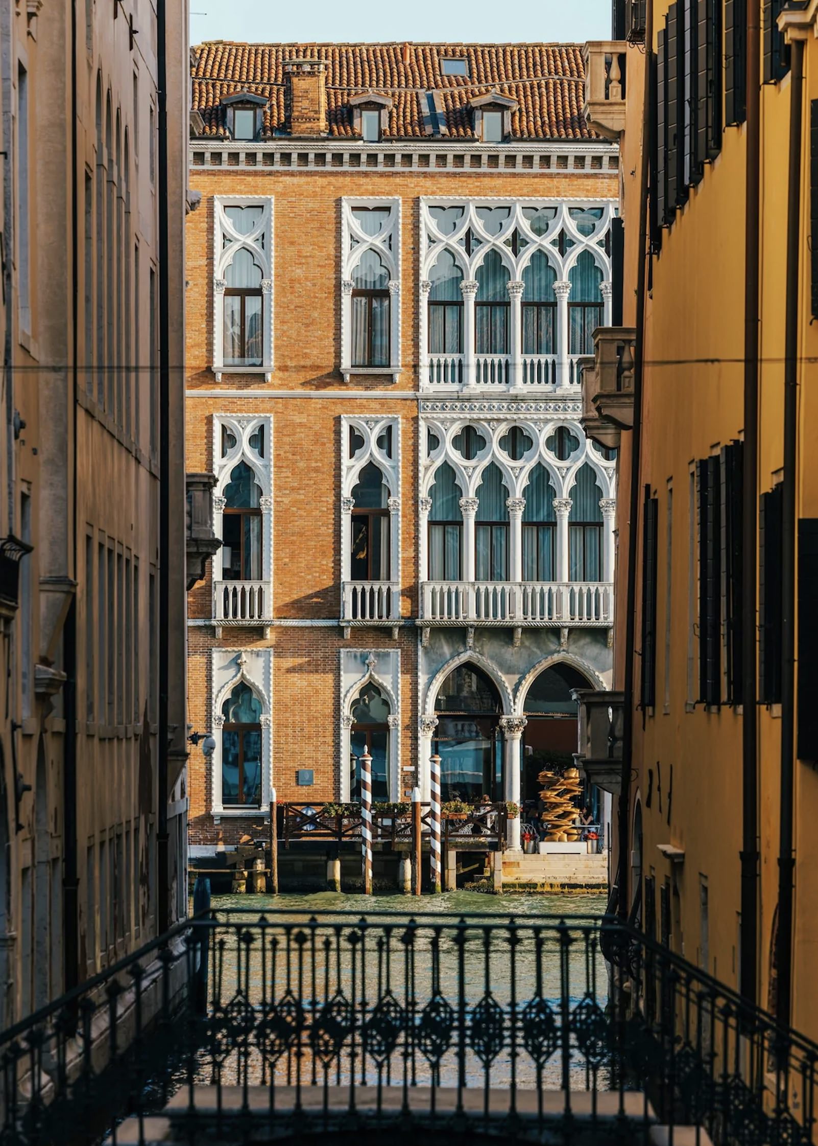 Venice Street Series 1 - Peter Yan Studio