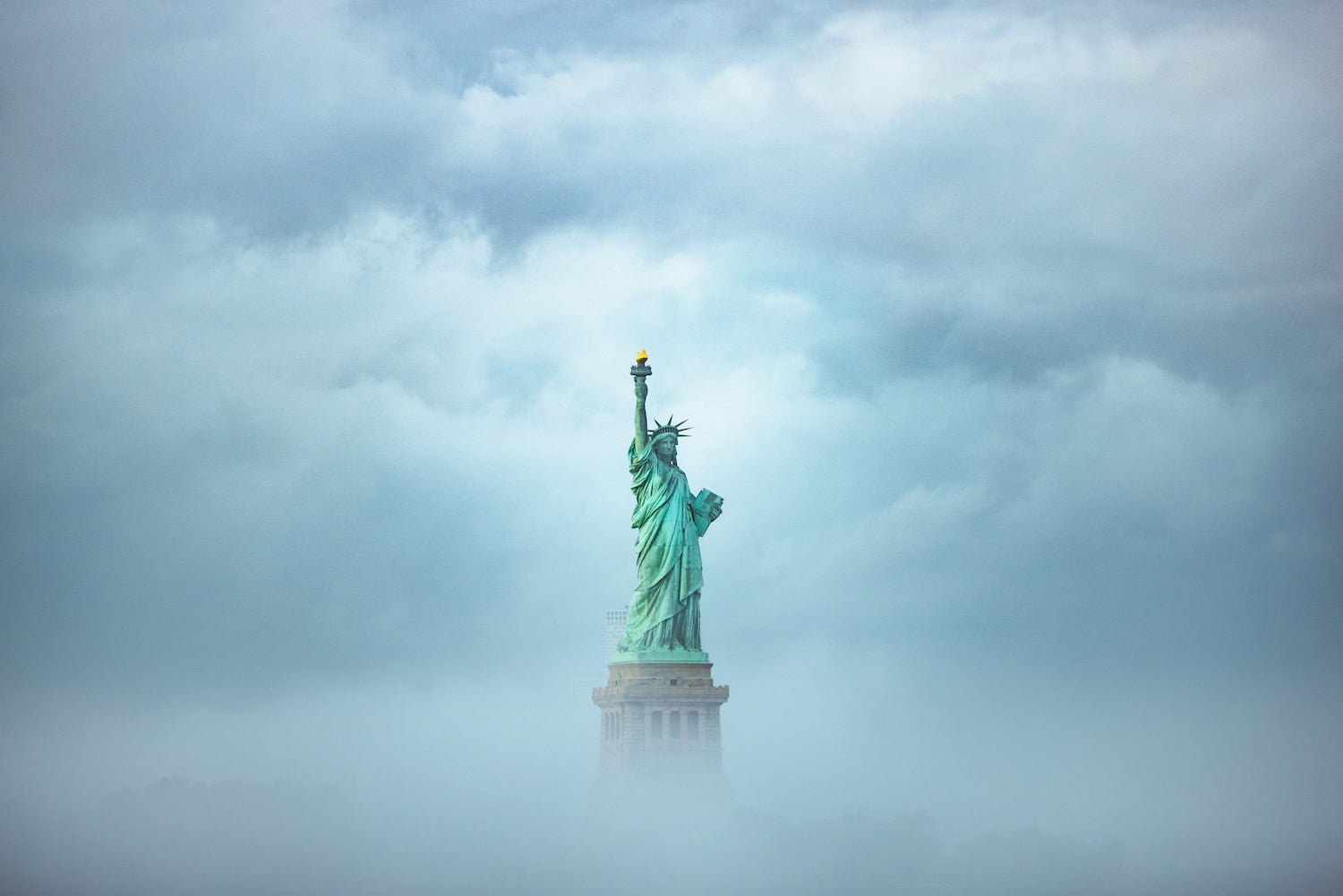 Statue of Liberty In The Fog III - Peter Yan Studio